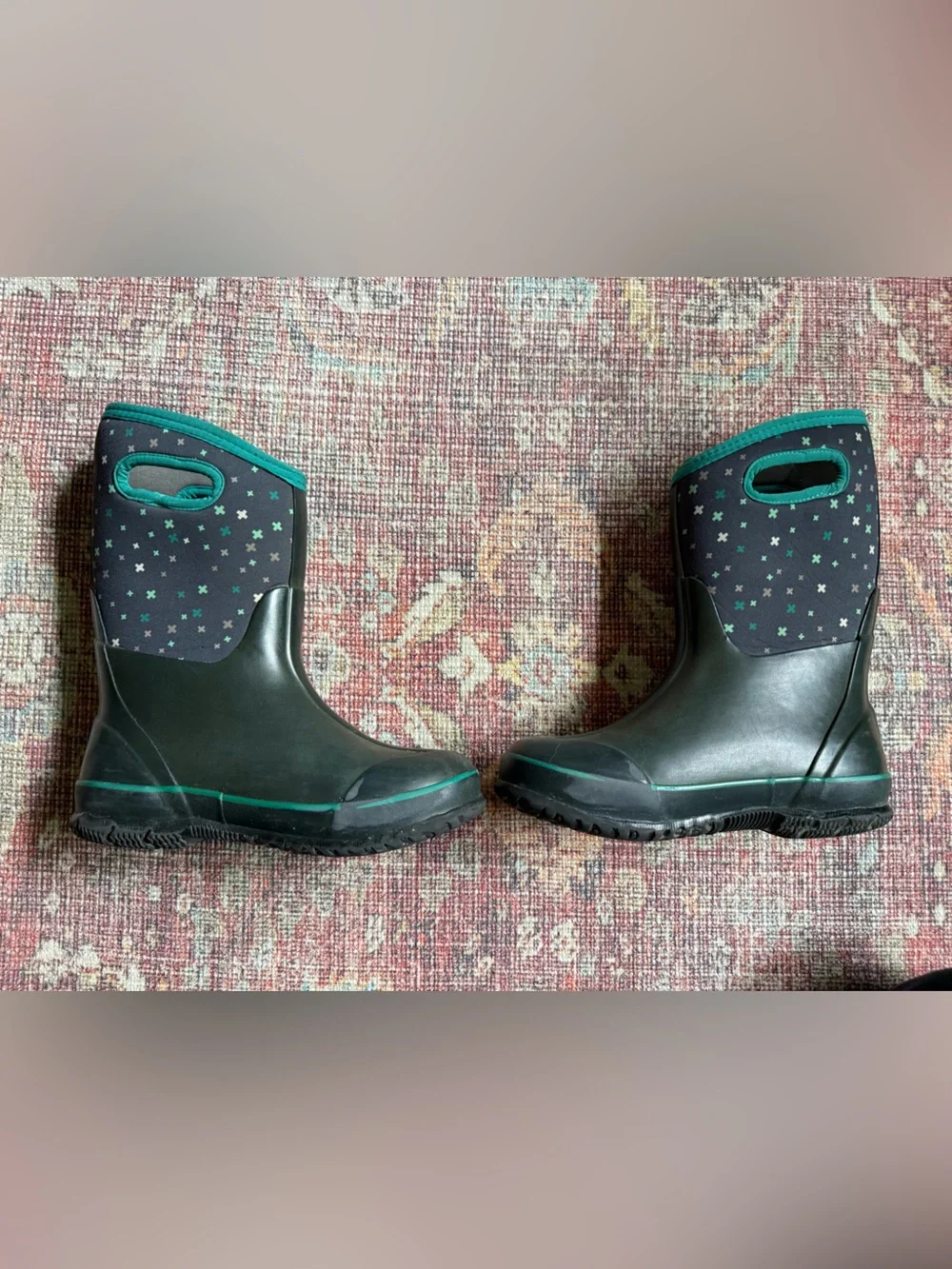 Bogs Kids Grey Teal Classic Plus Waterproof Pull-On winter boots size 3